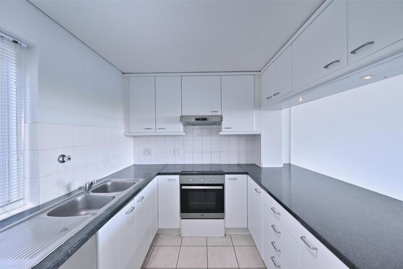 3 Bedroom Property for Sale in Dolphin Beach Western Cape